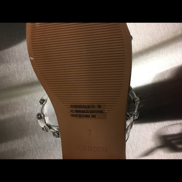 RESTOCK 🏵️ Steve Maddens Clear  Studded Flat San… - Picture 4 of 5